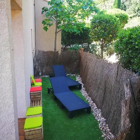 Les Terrasses De La Mer Carqueiranne